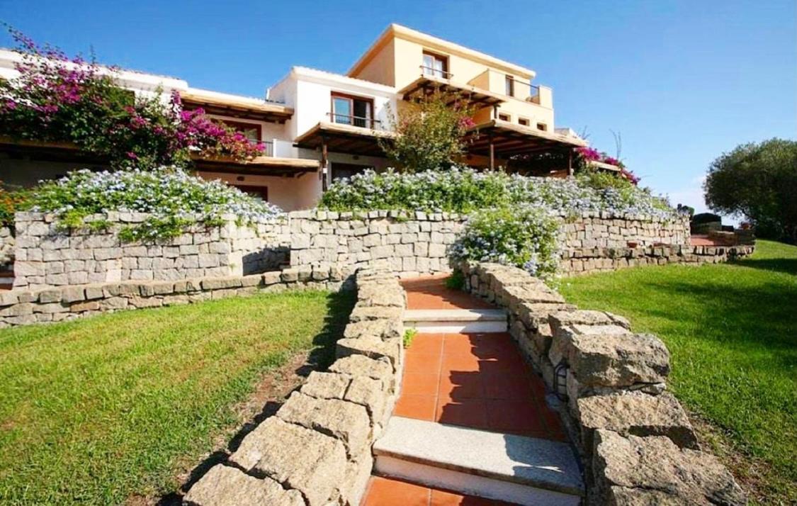 Hotel Palumbalza Порто Ротондо Екстериор снимка