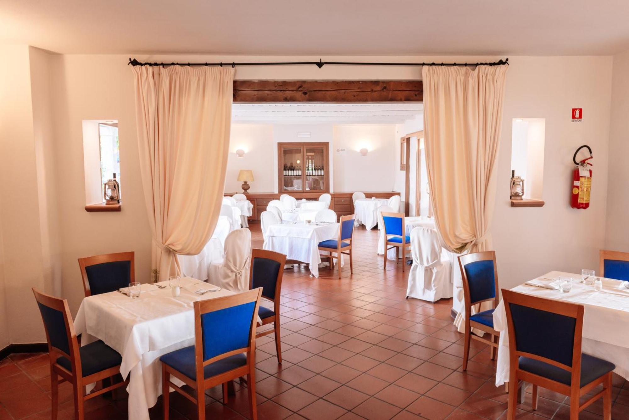 Hotel Palumbalza Порто Ротондо Екстериор снимка